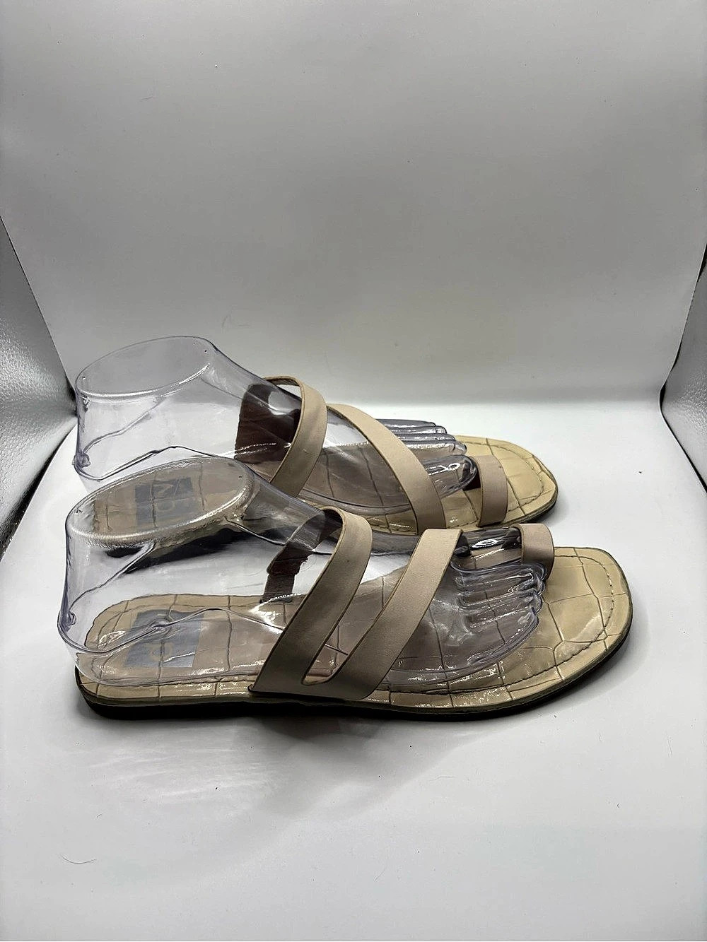 DV Dolce Vita Saffina Strappy Sandal Beige US 6